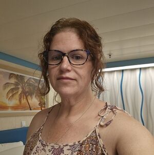 Meet your Posher, Stacy